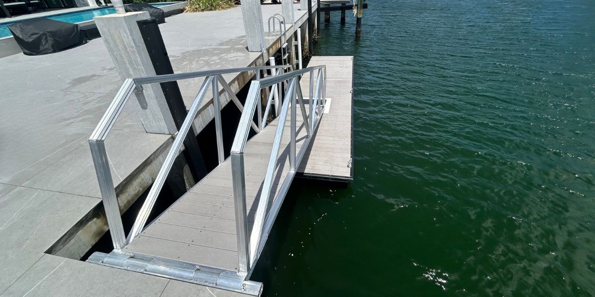 How Do Floating Docks Work in a Storm?