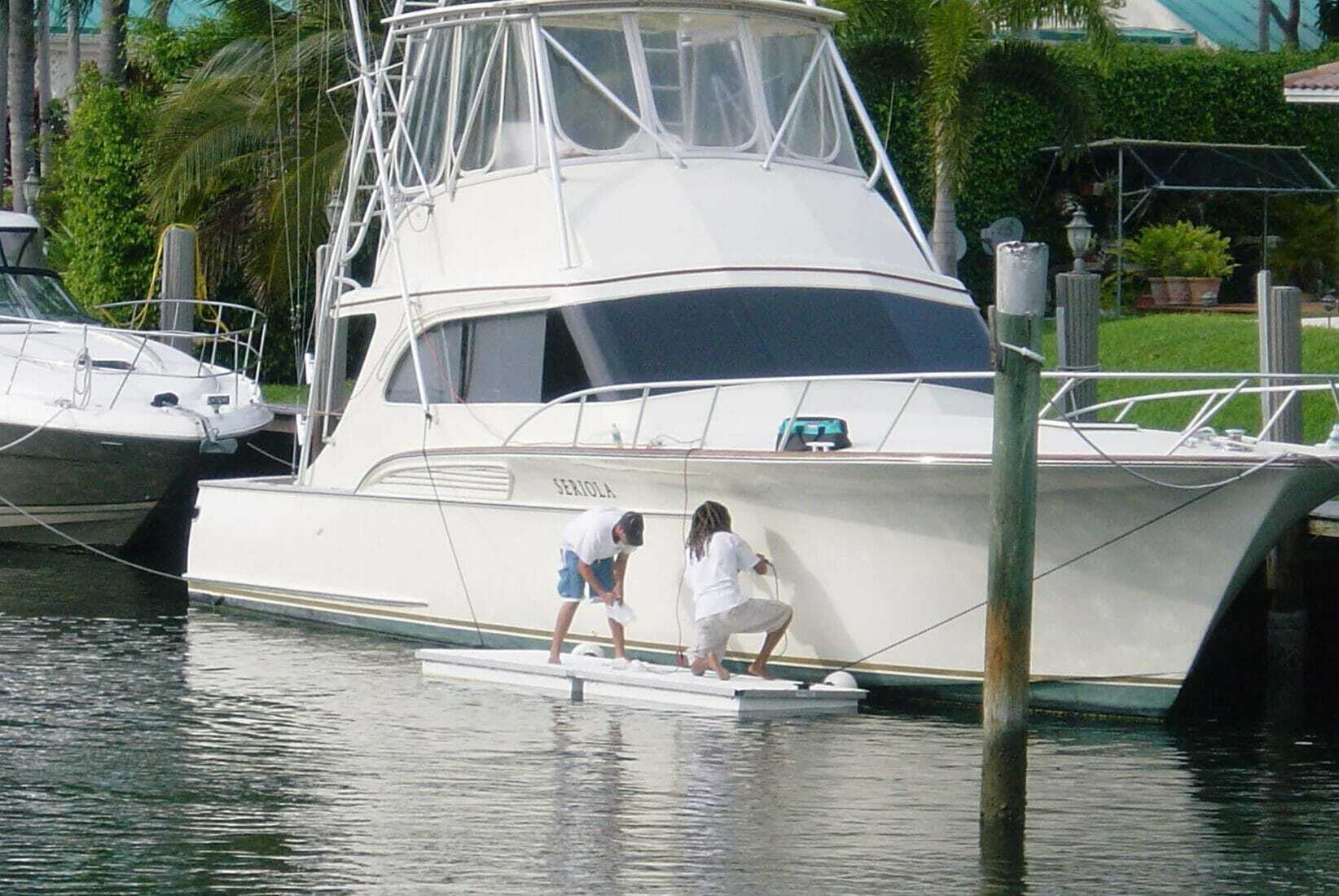 Floating work platform