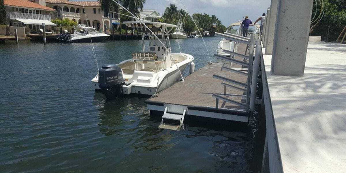 How Do You Determine the Right Dock Size for your Boat